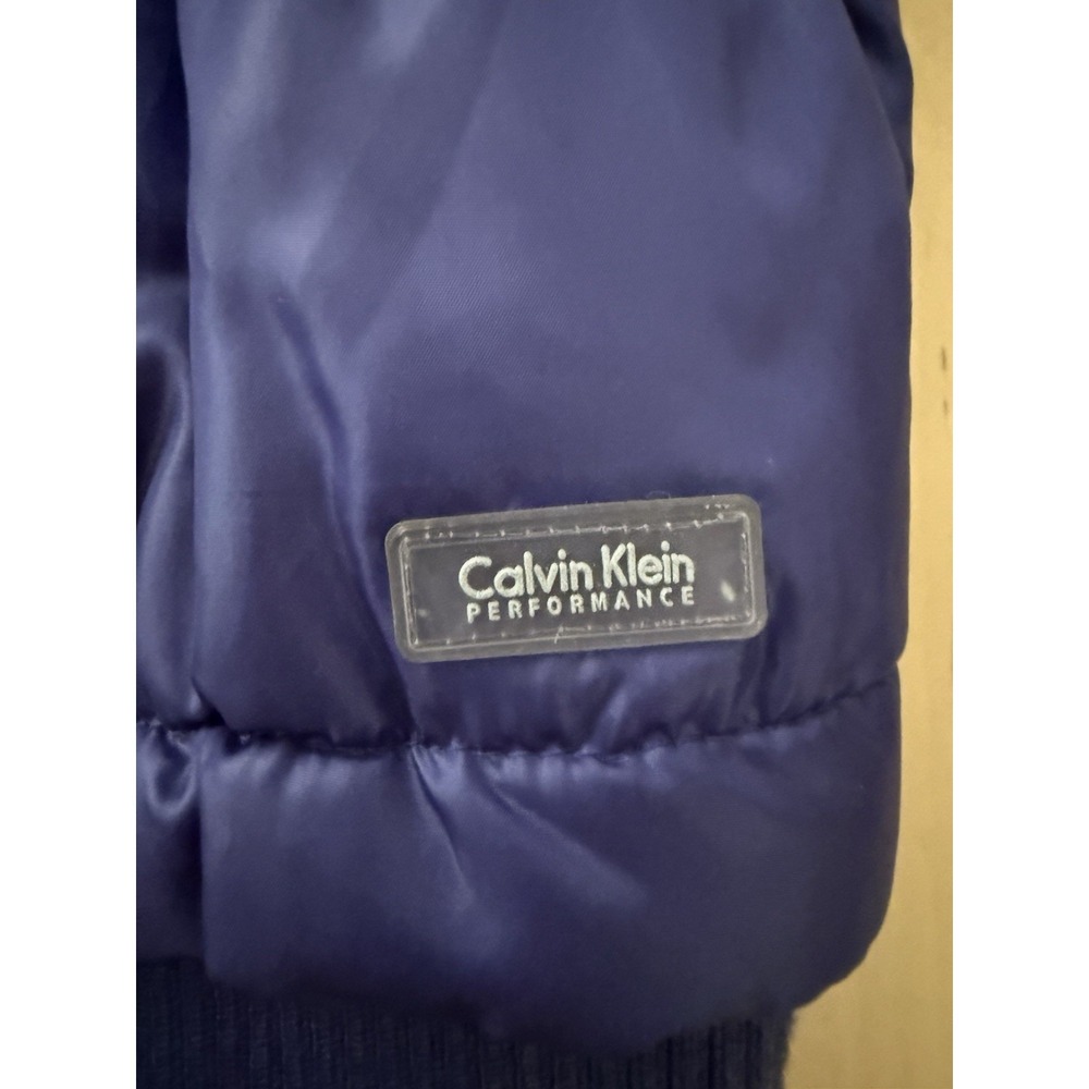Calvin Klein Performance Puffer Vest - Large. G29 - Picture 3 of 7